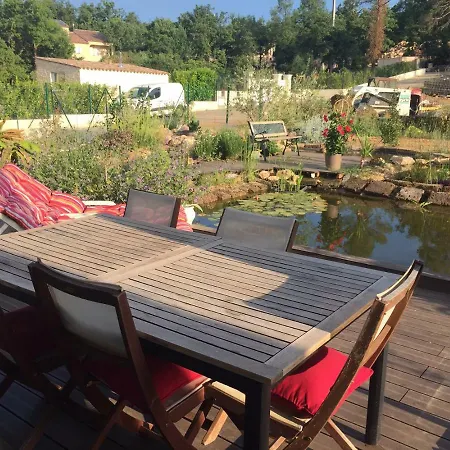 Le Bois Bouquet Homestay